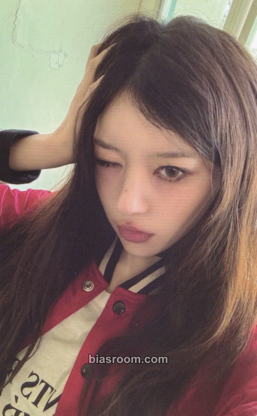 Moka MAMIHLAPINATAPAI Photocard - ILLIT - ILLIT K-pop photocard