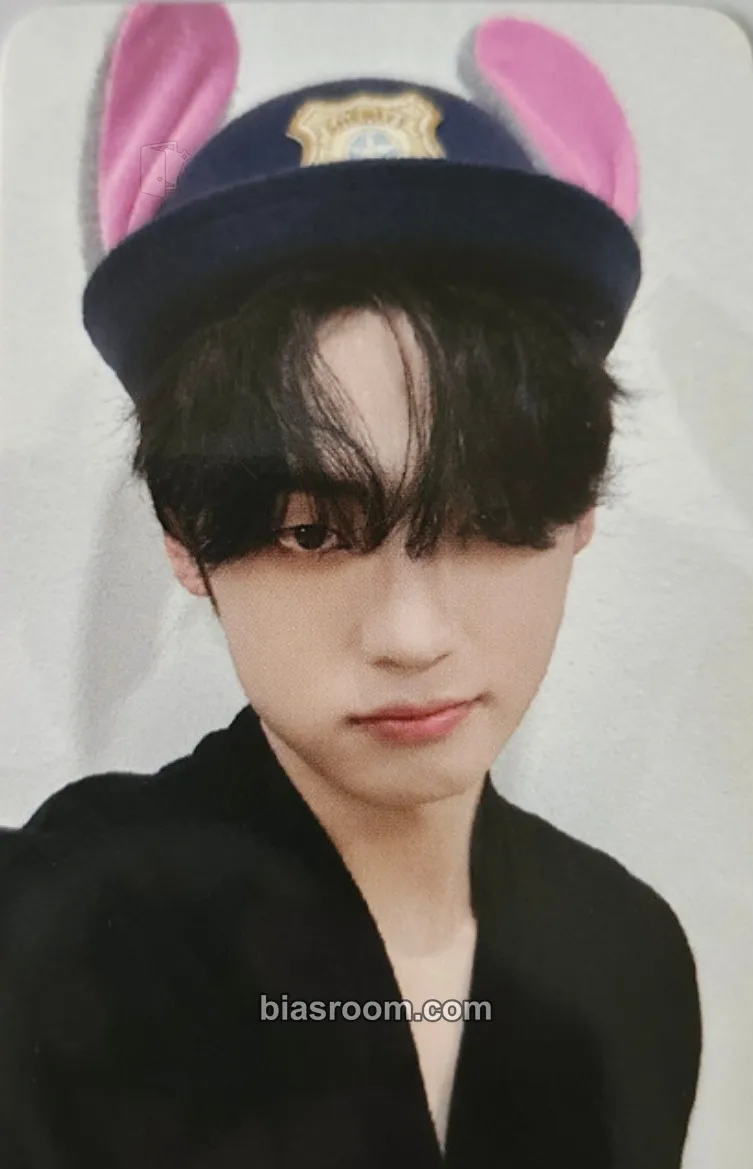 Kang Yuchan PINATA Photocard - A.C.E - A.C.E K-pop photocard