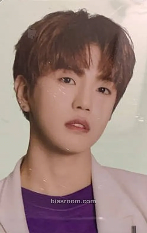 Lee Jiham A.C.E 2020 Season's Greetings Photocard - A.C.E - A.C.E K-pop photocard