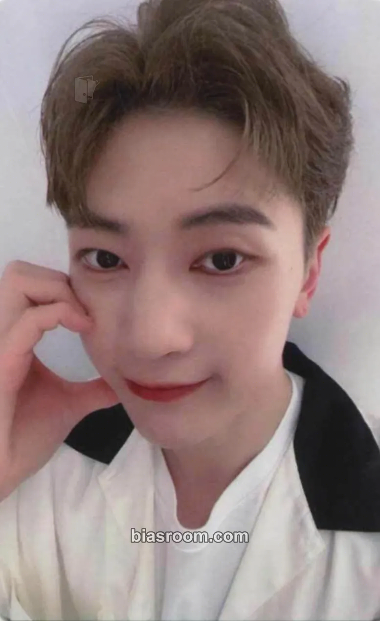 Matthew You Had Me at Hello Photocard - ZEROBASEONE - ZEROBASEONE K-pop photocard
