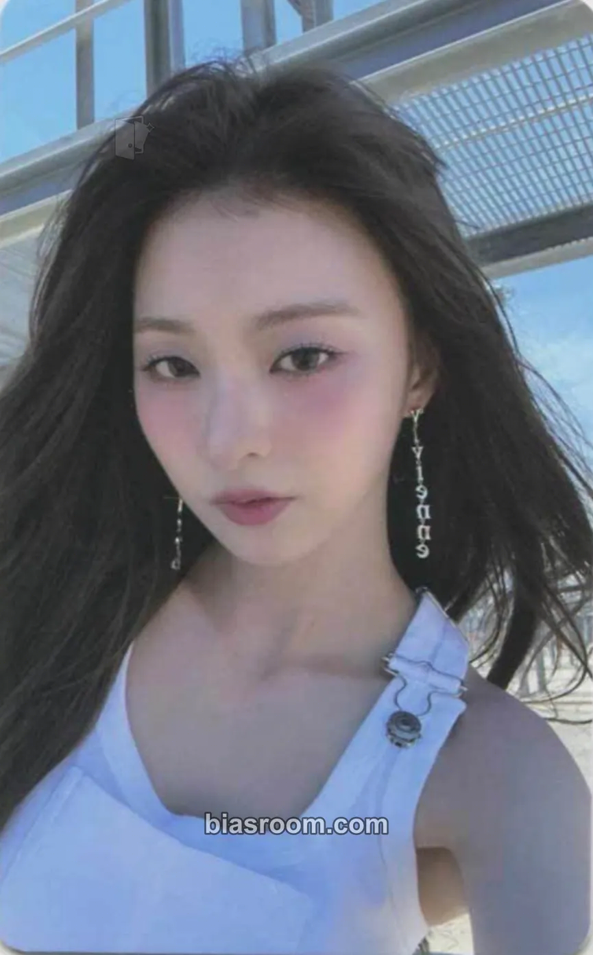 Nagyung Supersonic Photocard - fromis_9 - fromis_9 K-pop photocard