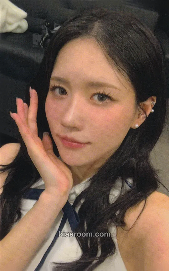 Jin Lovelyz in Winterland 4 Photocard - Lovelyz - Lovelyz K-pop photocard