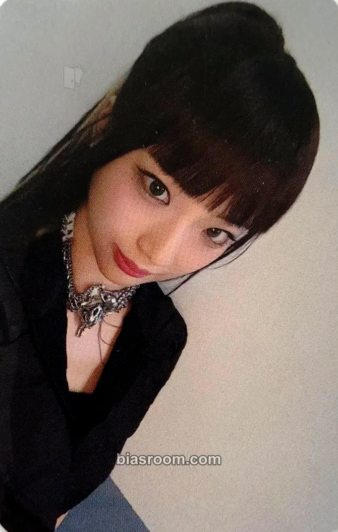 Ruka WE GO UP Photocard - BABYMONSTER - BABYMONSTER K-pop photocard