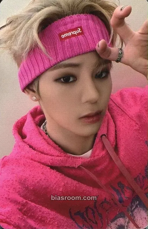 Mun Junghyun Target: ME Photocard - EVNNE - EVNNE K-pop photocard