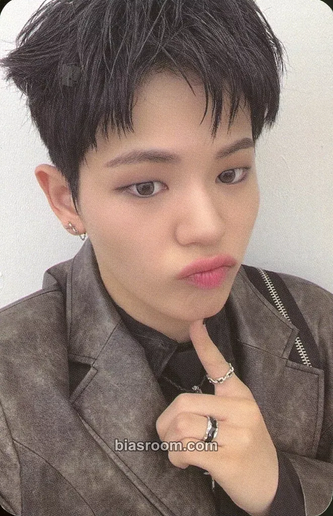 Mun Junghyun Un: SEEN Photocard - EVNNE - EVNNE K-pop photocard