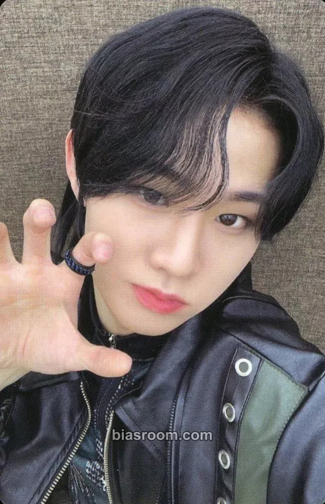 Ji Yunseo Un: SEEN Photocard - EVNNE - EVNNE K-pop photocard
