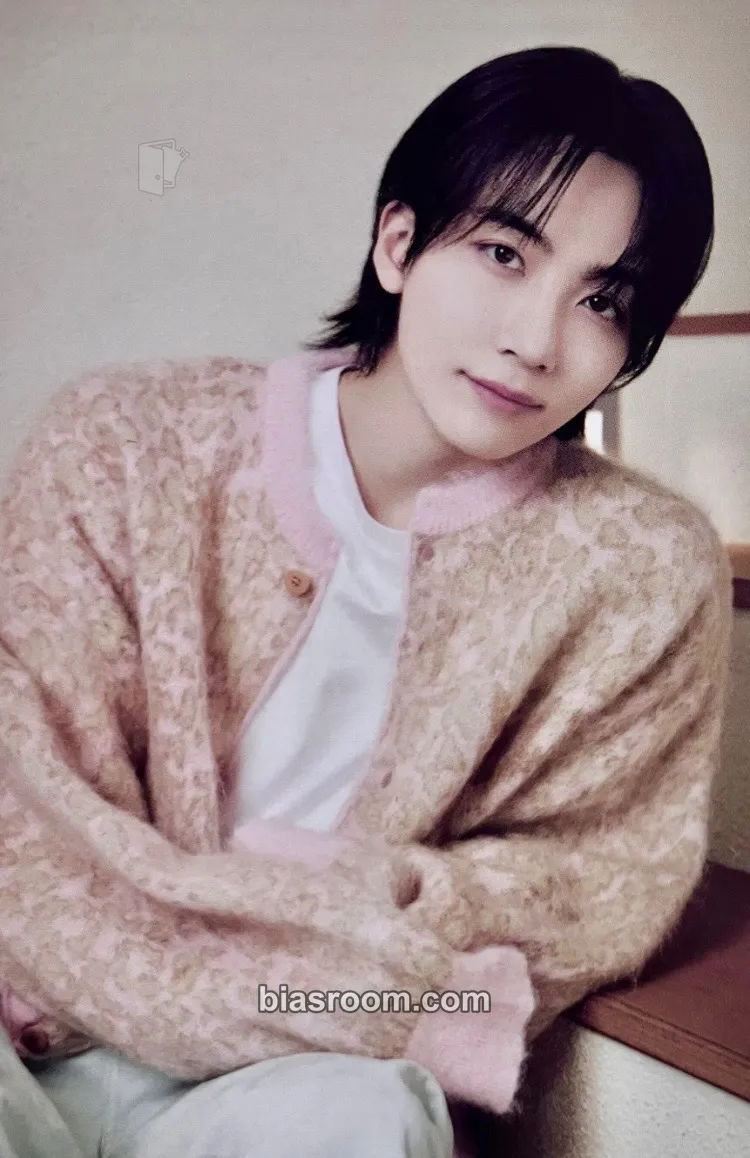 Jeonghan 2024 8TH SVT IN CARAT LAND Photocard - SEVENTEEN - SEVENTEEN K-pop photocard