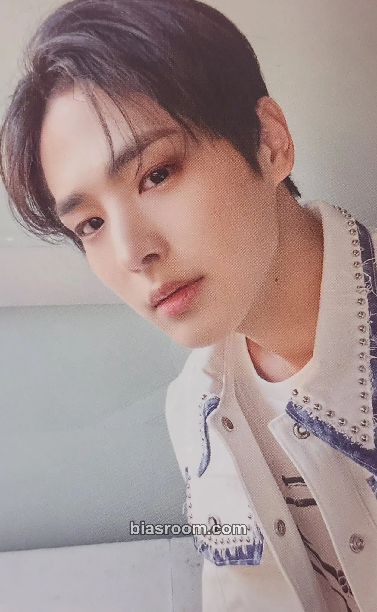 Byungchan Chronograph Photocard - VICTON - VICTON K-pop photocard