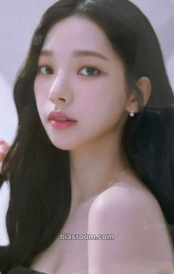 Karina Aespa x Alluring Atelier Photocard - aespa - aespa K-pop photocard