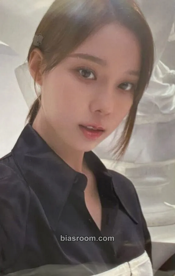 Winter Aespa x Alluring Atelier Photocard - aespa - aespa K-pop photocard