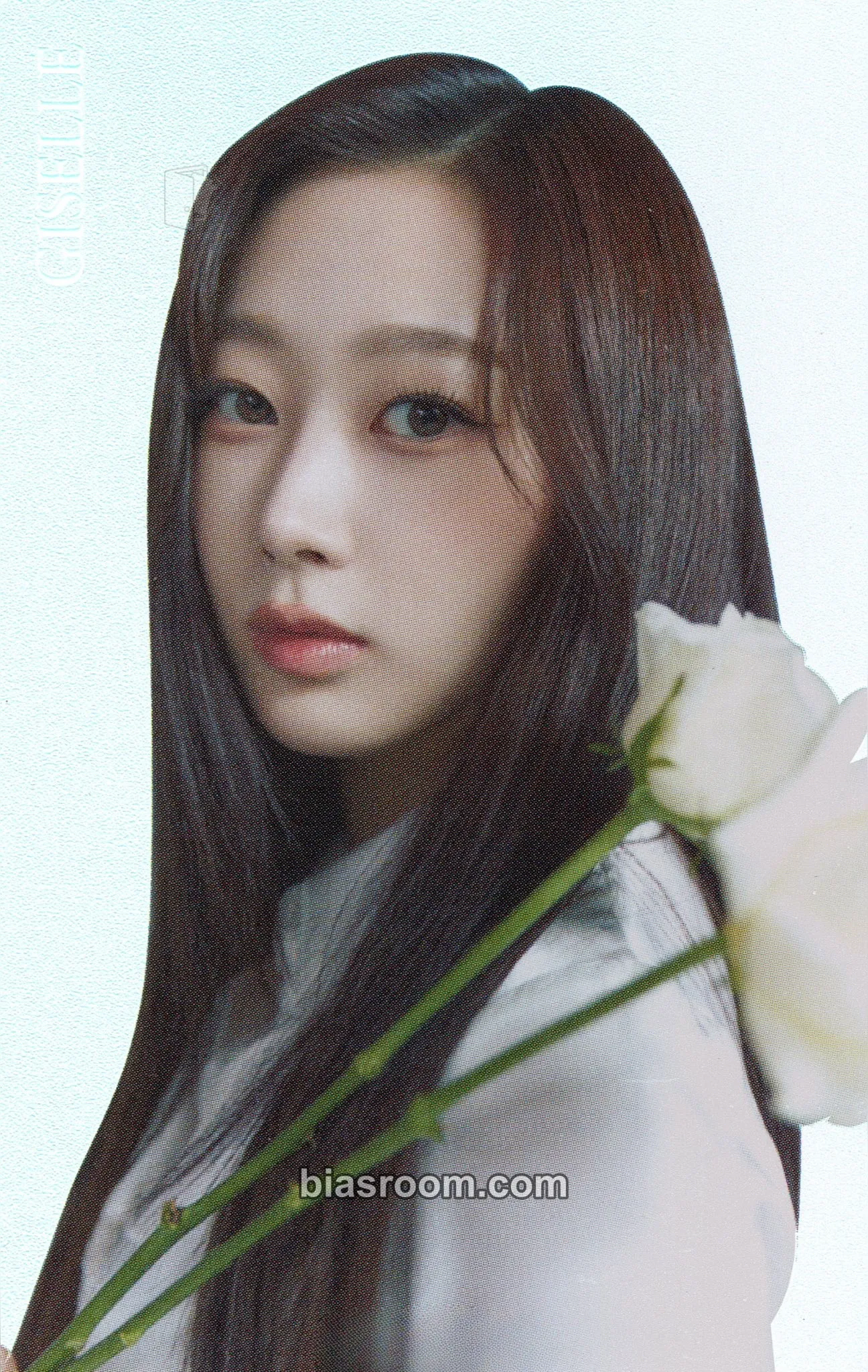 Giselle Aespa x Alluring Atelier Photocard - aespa - aespa K-pop photocard