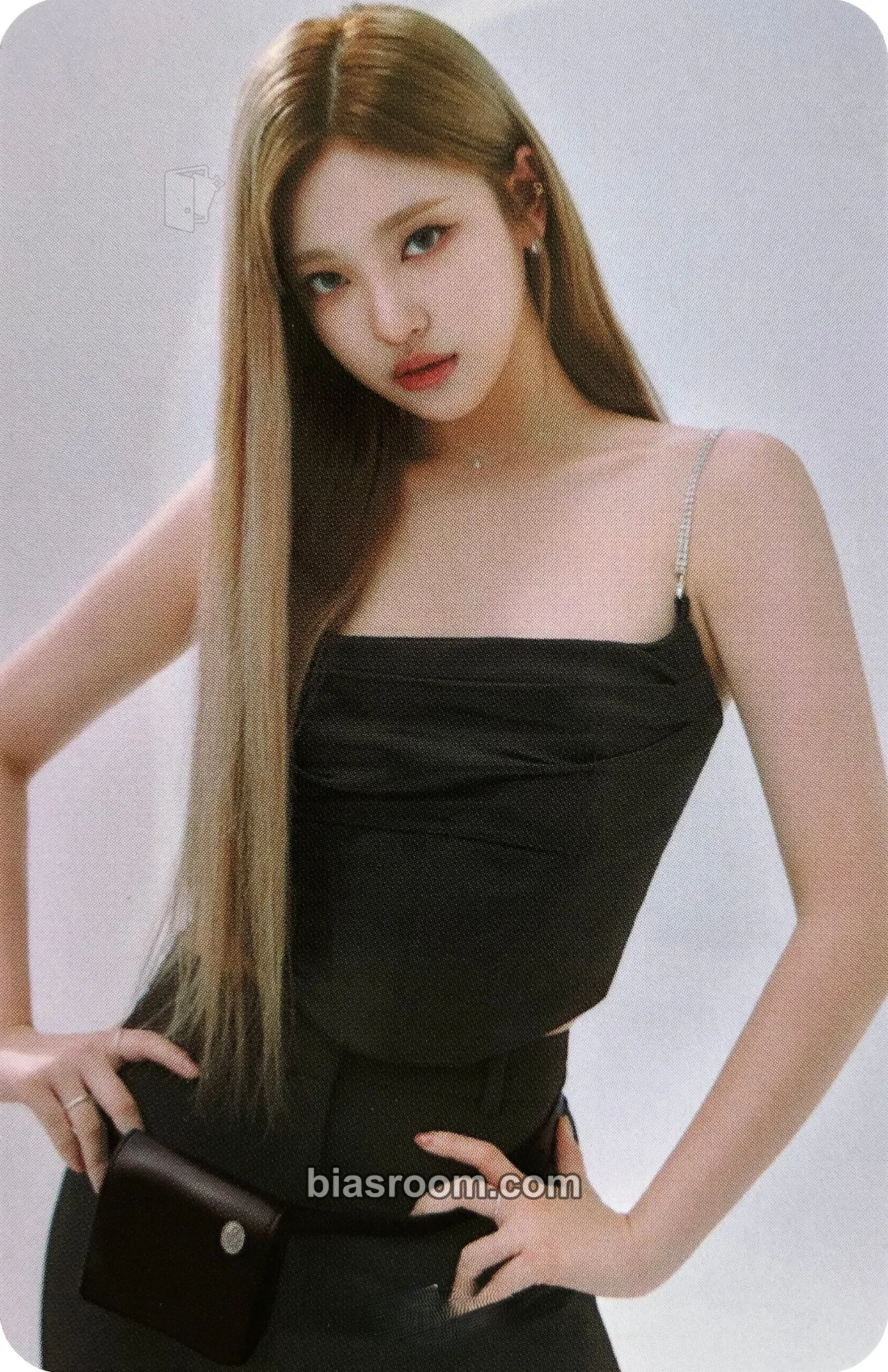 Ningning Aespa x Alluring Atelier Photocard - aespa - aespa K-pop photocard