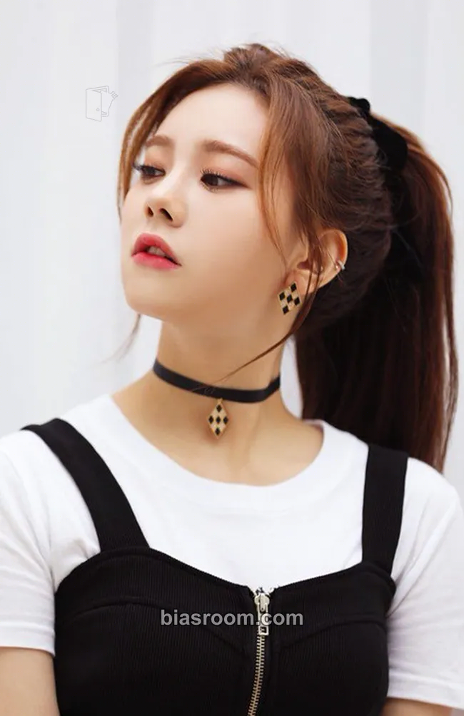 Eunchae Diary of Diamonds Photocard - DIA - DIA K-pop photocard