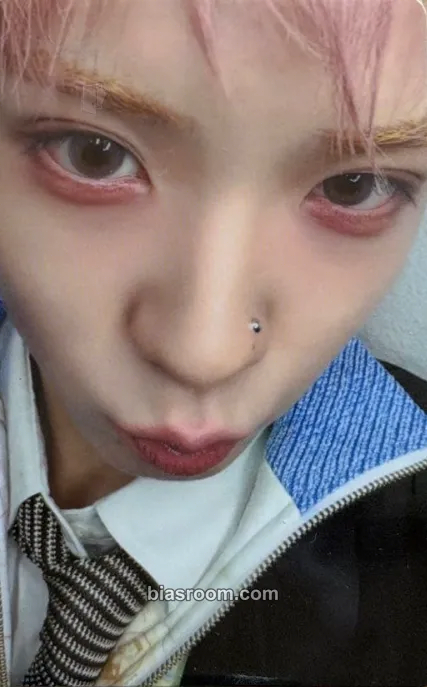 Yuki NEXZ GLOBAL SHOWCASE EVENT <Mmchk: Not Typical> Photocard - NEXZ - NEXZ K-pop photocard