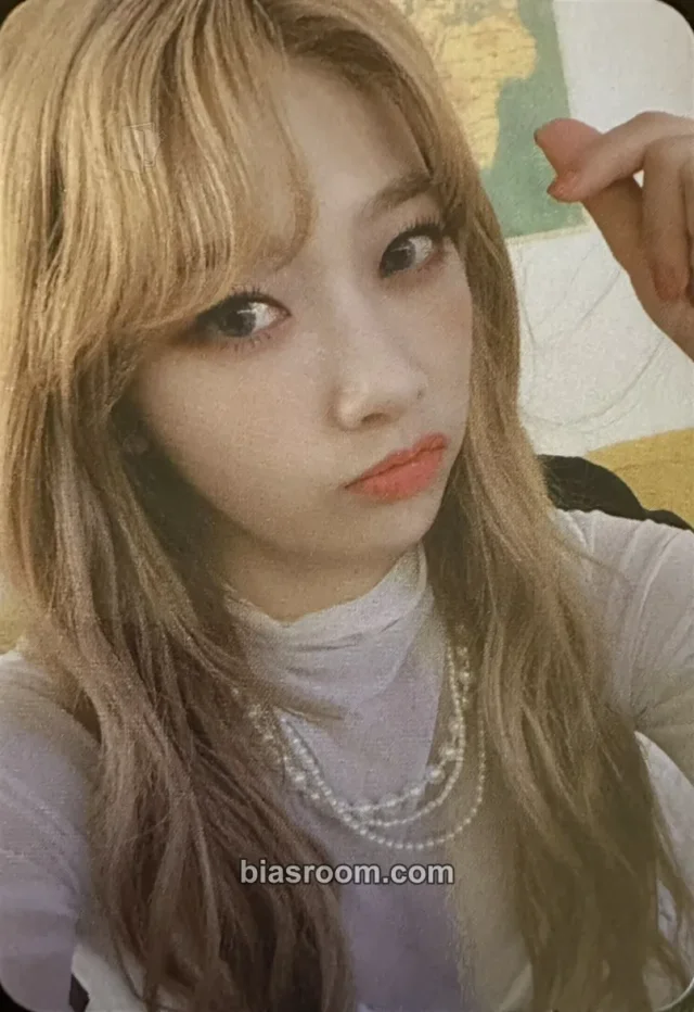DIA - Eunice - Flower 4 Seasons Album album photocard flower version