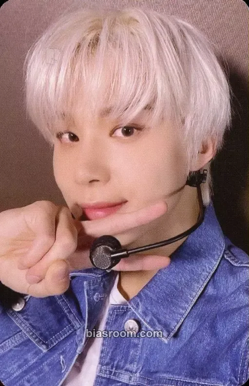 Jungwoo DICON D'FESTA Photobook (Mini Edition) Photocard - NCT 127 - NCT 127 K-pop photocard