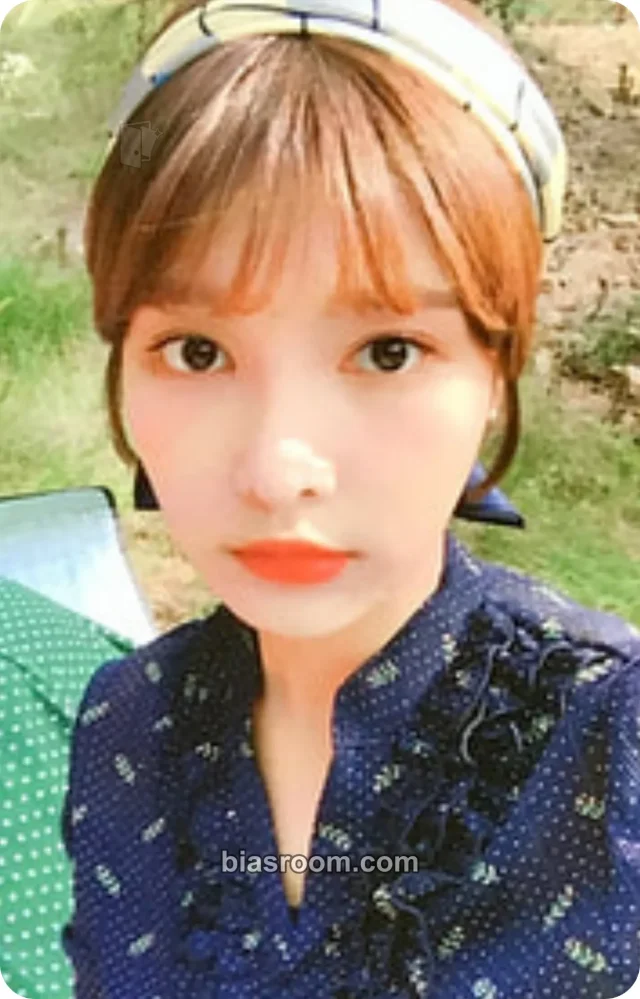 DIA - Jenny - Present Album album photocard good morning version good night version