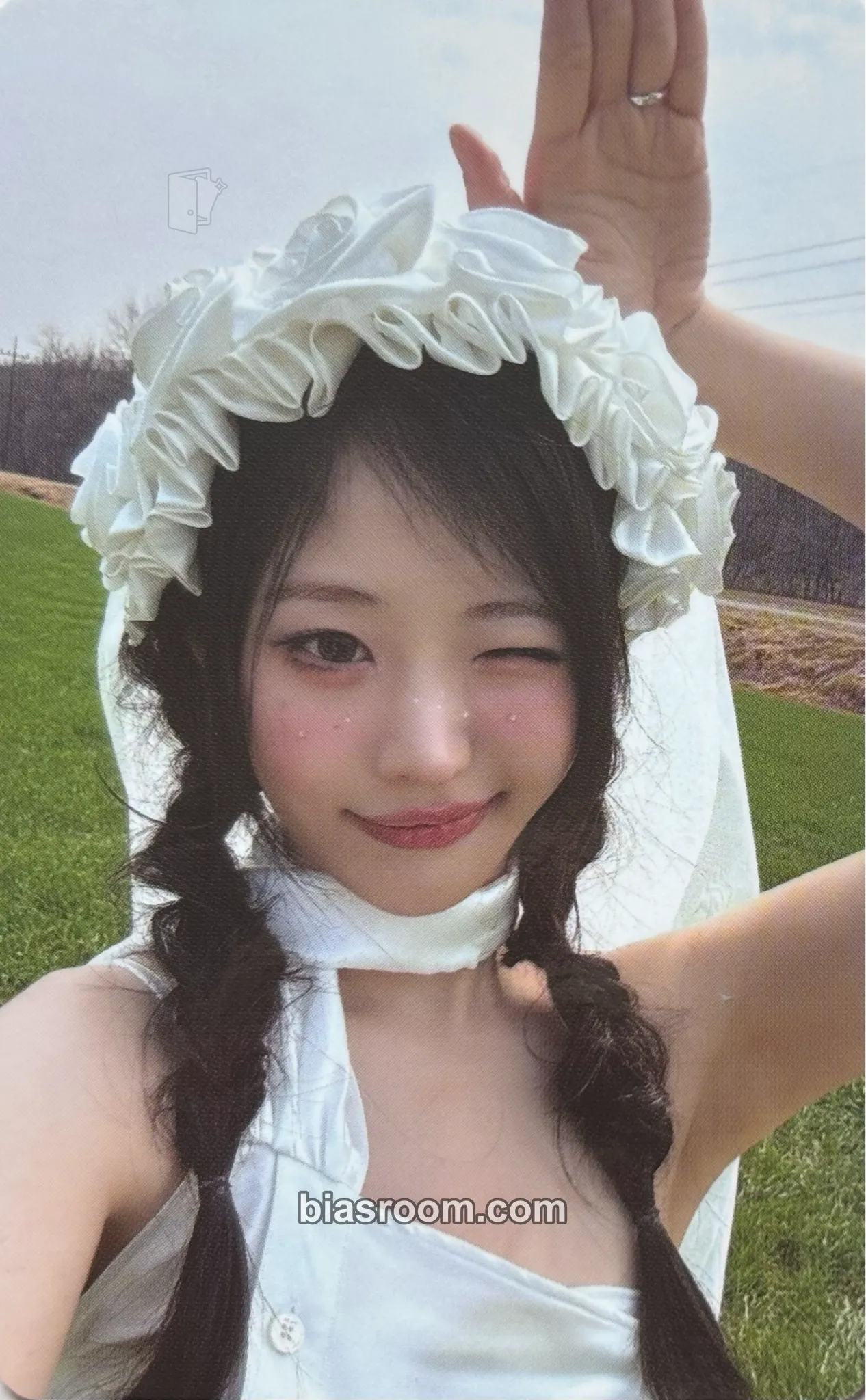 Hina CEREMONY Photocard - QWER - QWER K-pop photocard