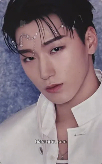 San GOLDEN HOUR : Part.2 Photocard - ATEEZ - ATEEZ K-pop photocard