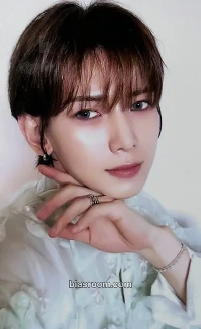 Yeosang GOLDEN HOUR : Part.2 Photocard - ATEEZ - ATEEZ K-pop photocard