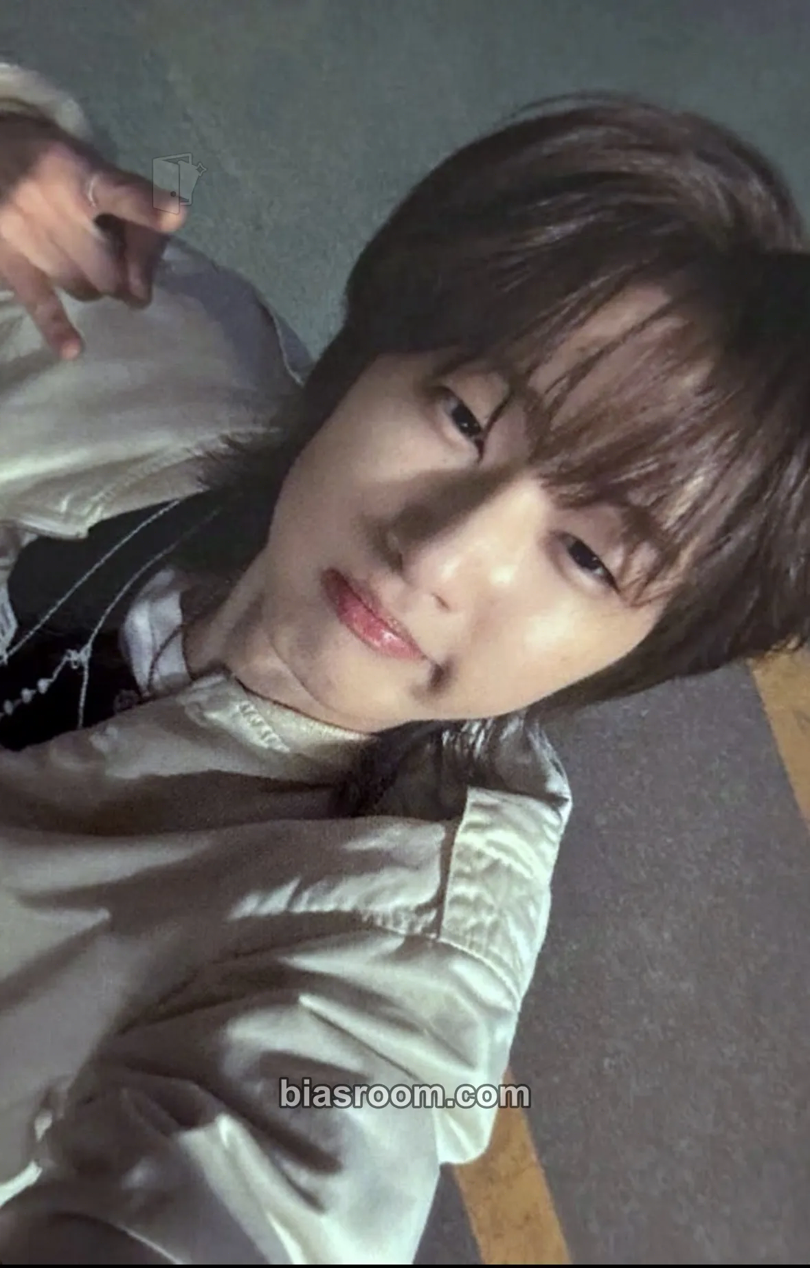 Keiten The First Wave Photocard - hrtz.wav - hrtz.wav K-pop photocard