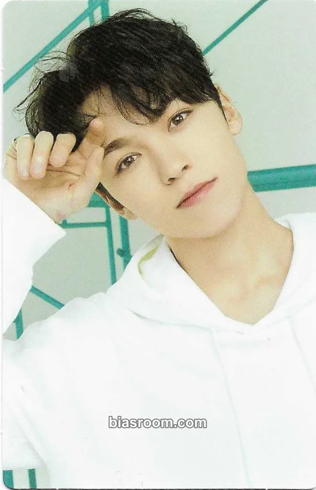 Vernon 2023 7TH SVT IN CARAT LAND Photocard - SEVENTEEN - SEVENTEEN K-pop photocard
