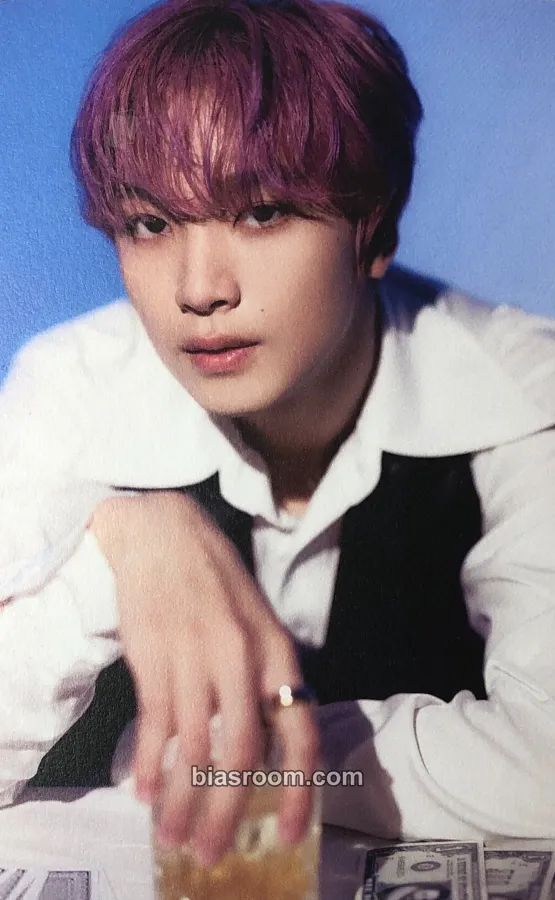 Haechan 2023 Season’s Greetings Photocard - NCT 127 - NCT 127 K-pop photocard