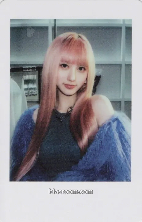 Gaeul REVIVE+ Photocard - IVE - IVE K-pop photocard