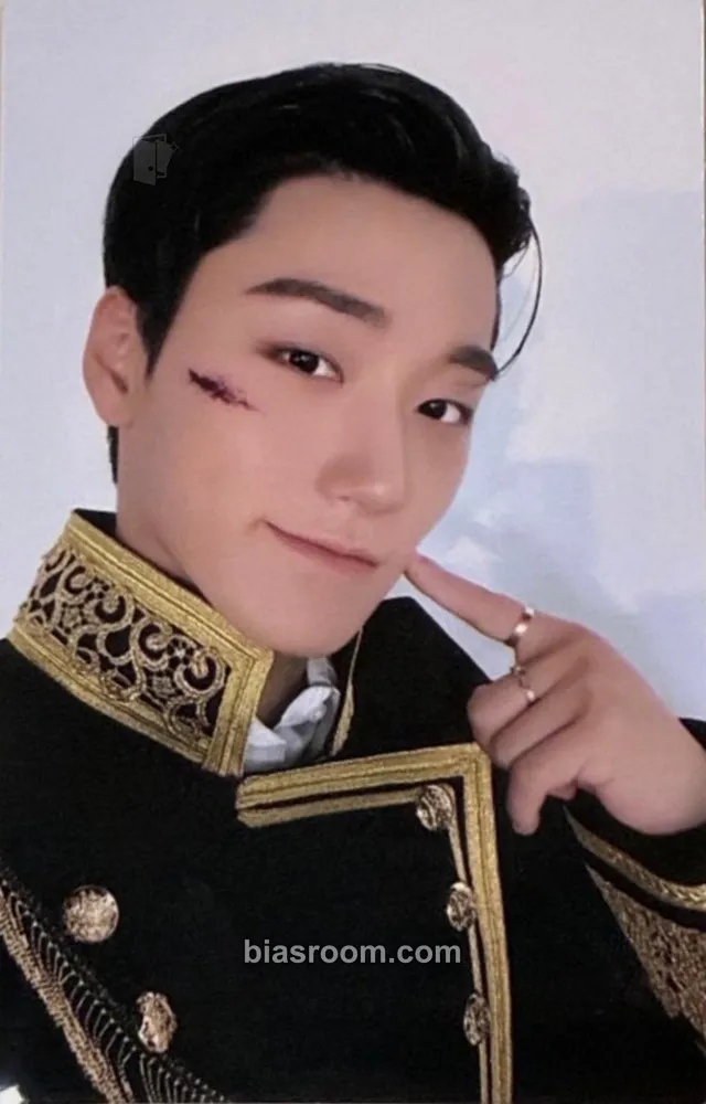 San Destiny's Memories Exhibition Photocard - ATEEZ - ATEEZ K-pop photocard