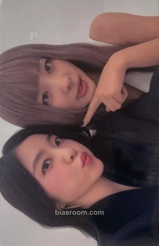 Irene&Seulgi Balance Photocard - Red Velvet - Red Velvet K-pop photocard