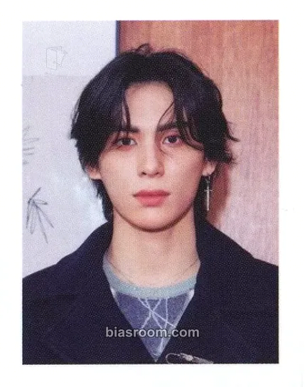 Yoo Taeyang Sequence Photocard - SF9 - SF9 K-pop photocard
