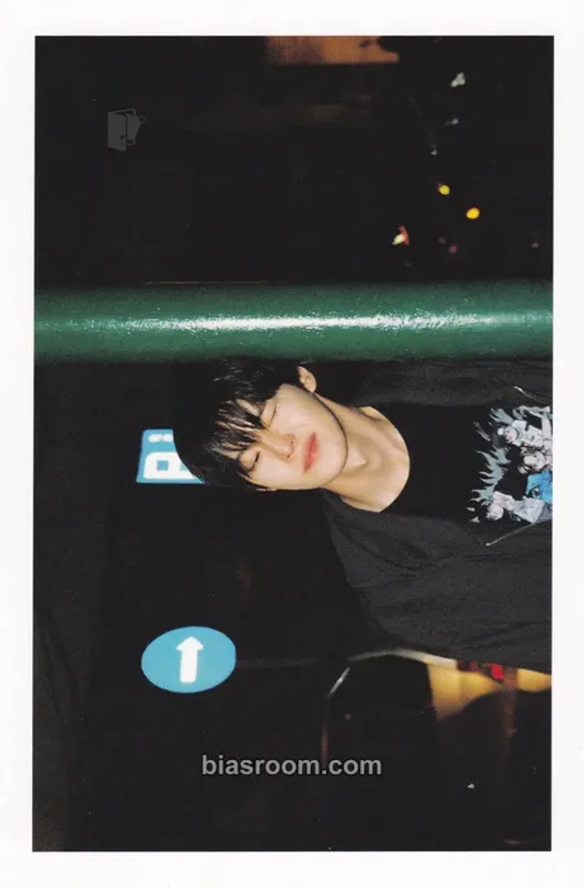 NCT - Doyoung - Soar Album solo album imprinted memory version postcard postcard set horizontal album inclusion