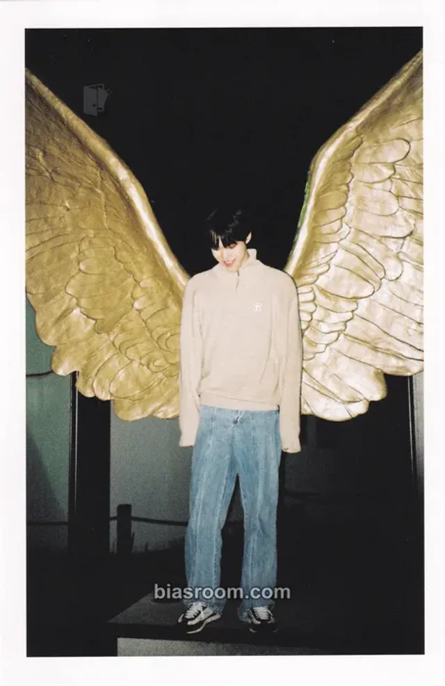NCT - Doyoung - Soar Album solo album imprinted memory version postcard postcard set horizontal album inclusion
