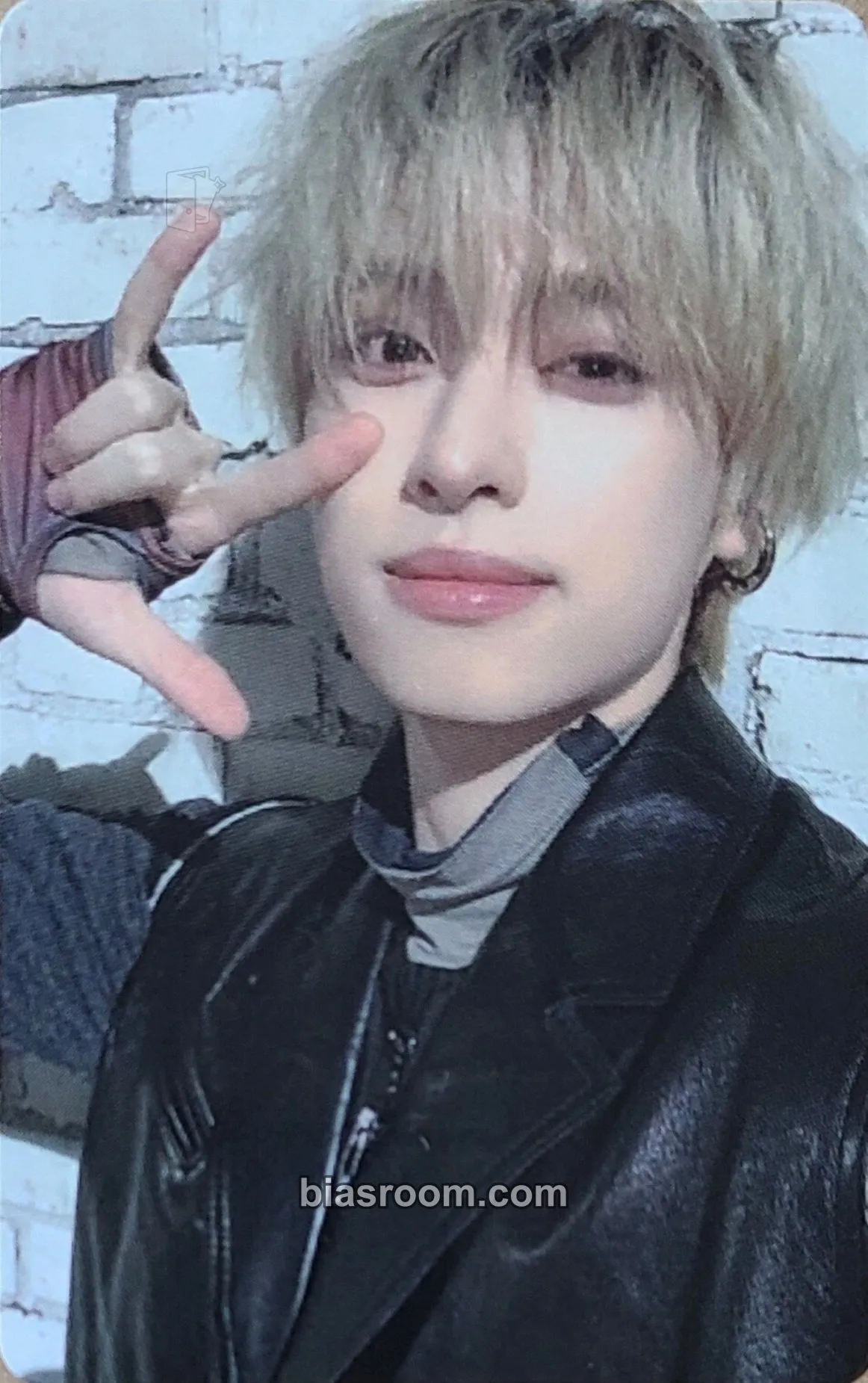 Gaon Troubleshooting Photocard - Xdinary Heroes - Xdinary Heroes K-pop photocard