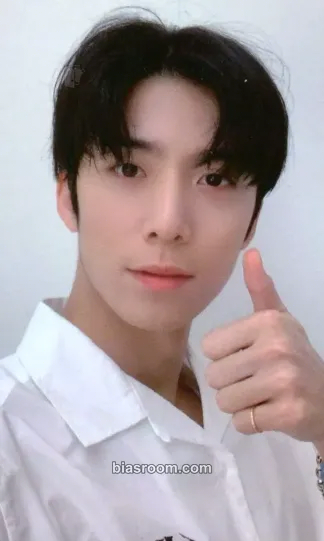 Hwiyoung TURN OVER Photocard - SF9 - SF9 K-pop photocard