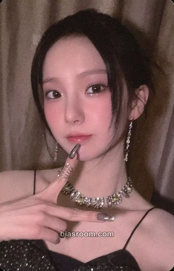 Yujin Kep1going On Photocard - Kep1er - Kep1er K-pop photocard