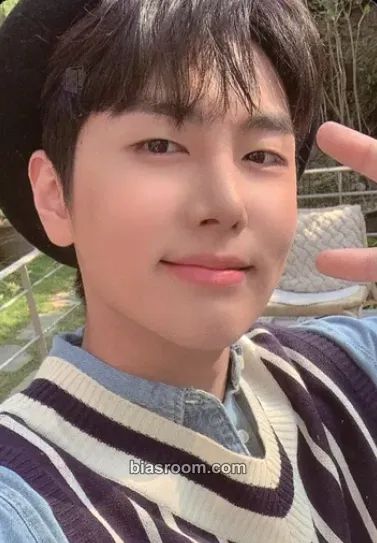 Jaeyoon 2020 Season's Greetings Photocard - SF9 - SF9 K-pop photocard