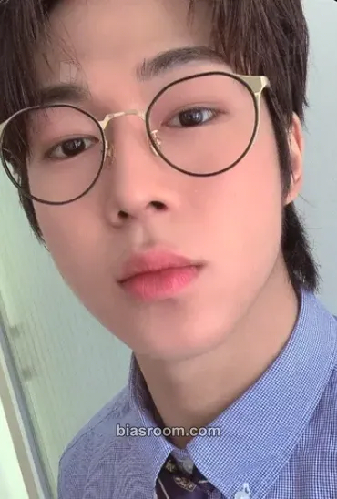 Dawon 2020 Season's Greetings Photocard - SF9 - SF9 K-pop photocard