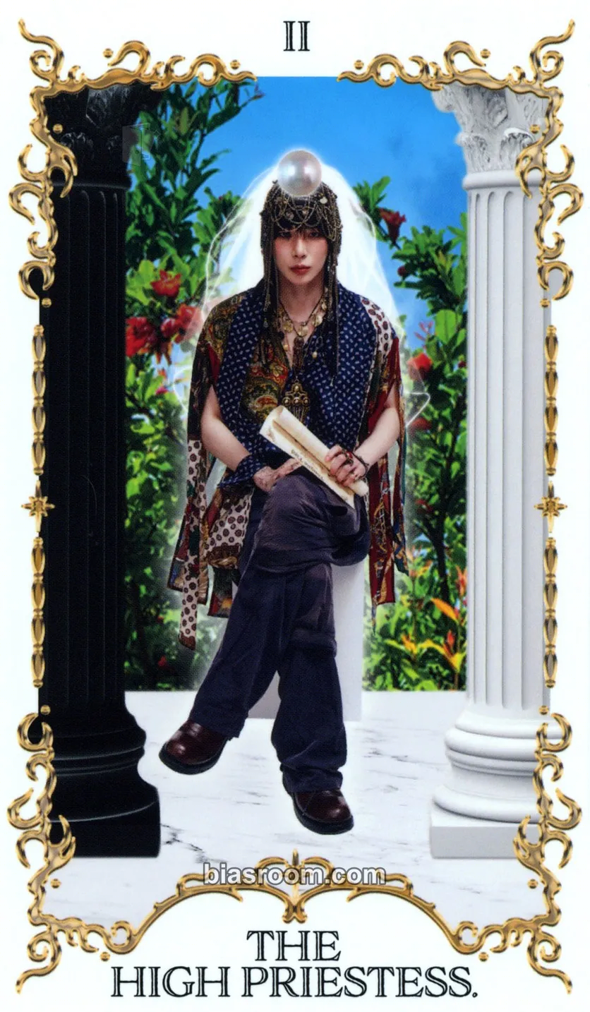 Key Tongue Tied Photocard - Key K-pop photocard