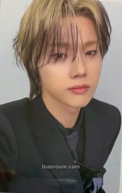Jungsu DEAD AND Photocard - Xdinary Heroes - Xdinary Heroes K-pop photocard