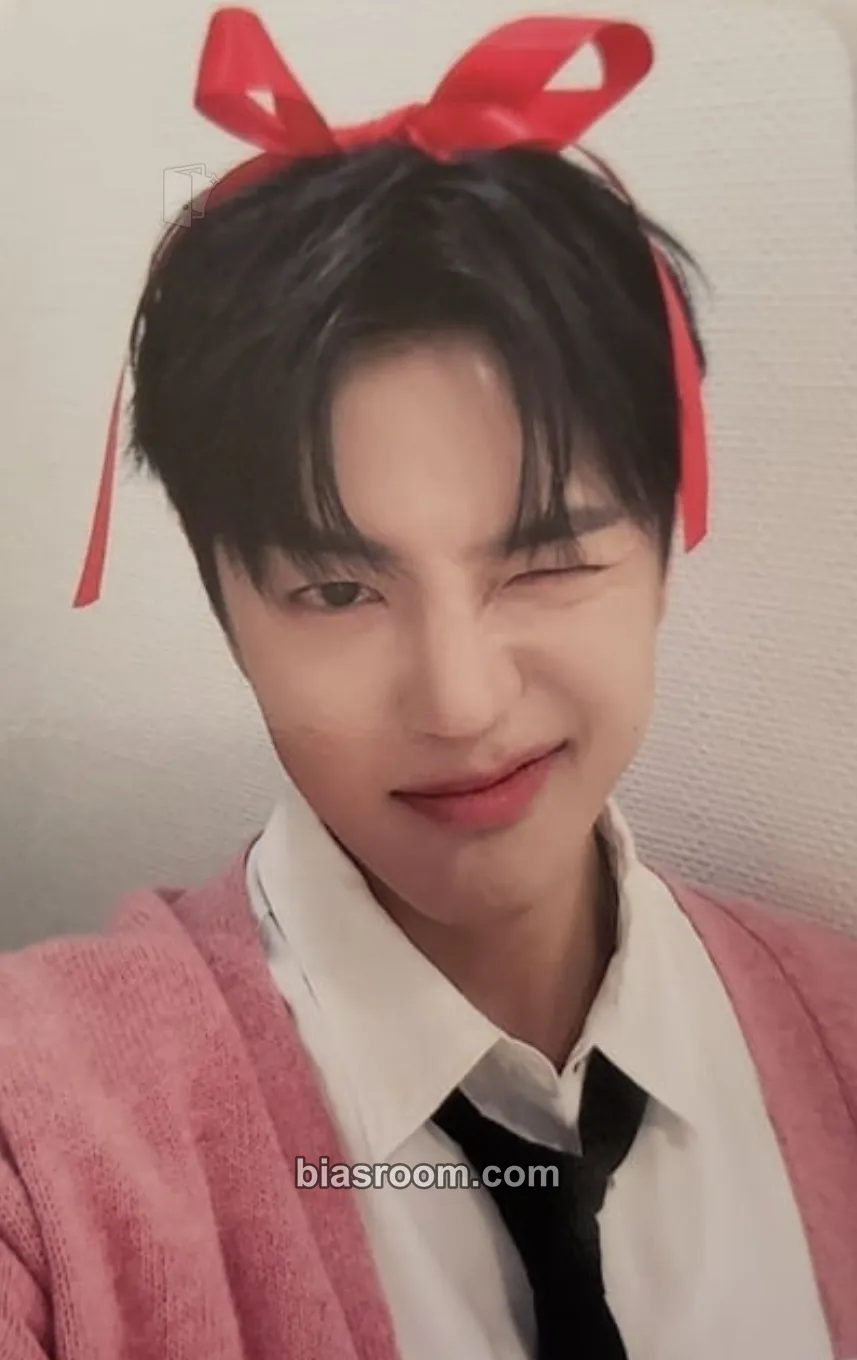 Lee Jiham My Girl : ‘My Choice’ Photocard - A.C.E - A.C.E K-pop photocard