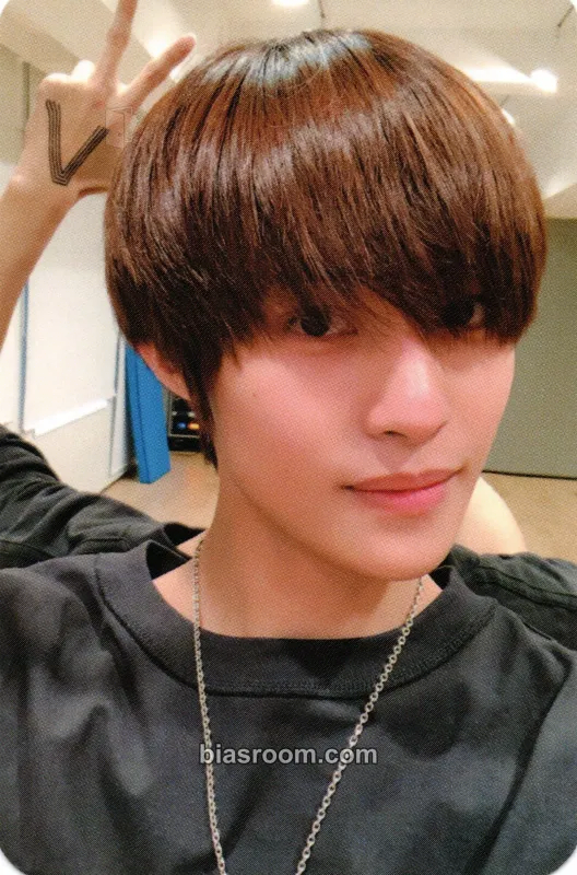 Yangyang WayV Official Goods Photocard - WayV - WayV K-pop photocard