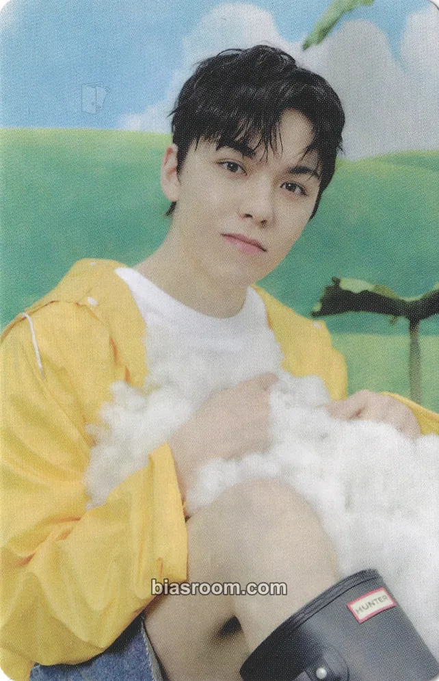 Vernon Seventeenth Heaven Photocard - SEVENTEEN - SEVENTEEN K-pop photocard