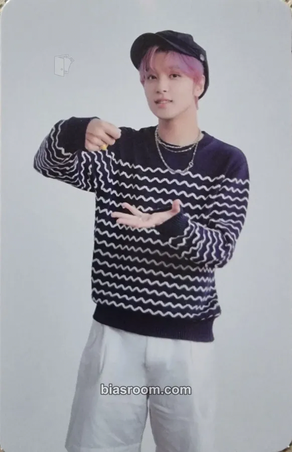 Haechan 2023 Season’s Greetings Photocard - NCT 127 - NCT 127 K-pop photocard