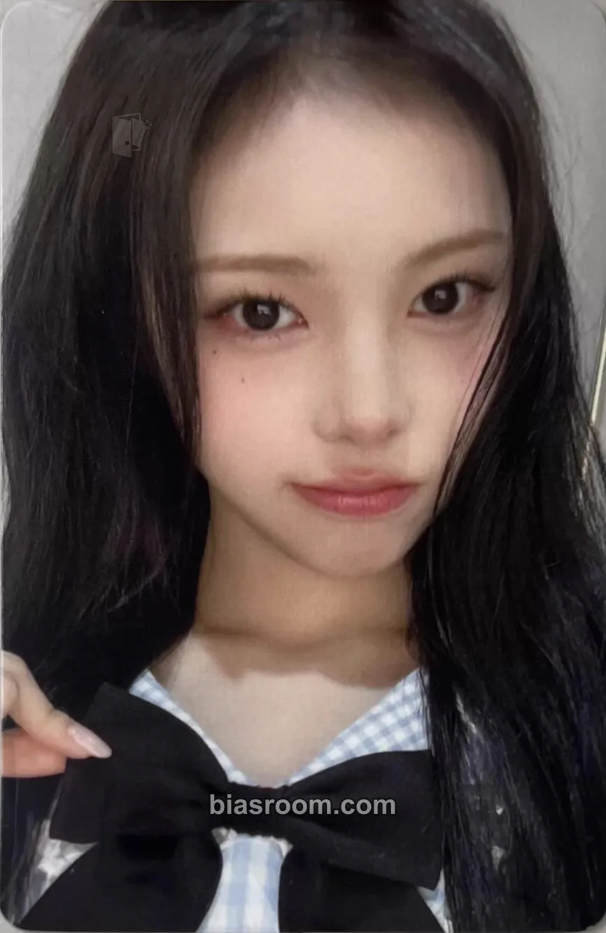 Ian Starlight Debut Photocard - Hearts2Hearts - Hearts2Hearts K-pop photocard