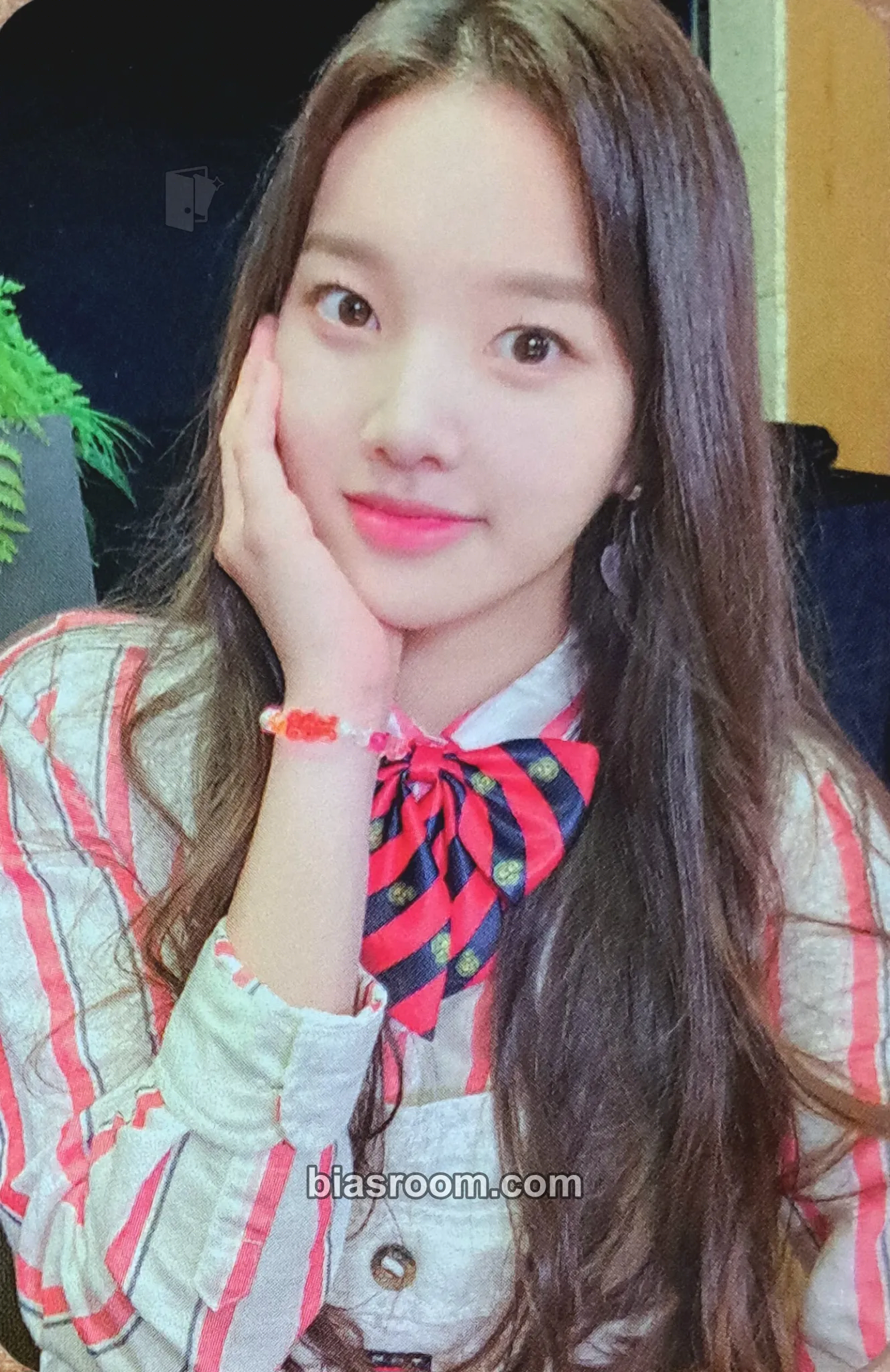 Soojin We Are Photocard - Weeekly - Weeekly K-pop photocard