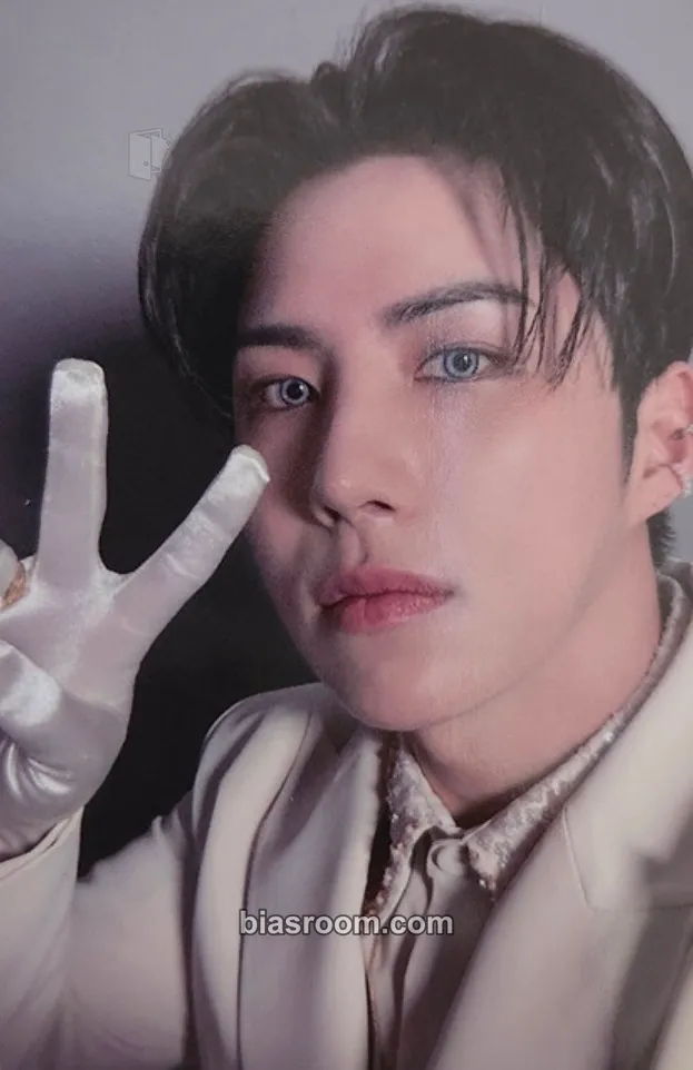Wow PINATA Photocard - A.C.E - A.C.E K-pop photocard