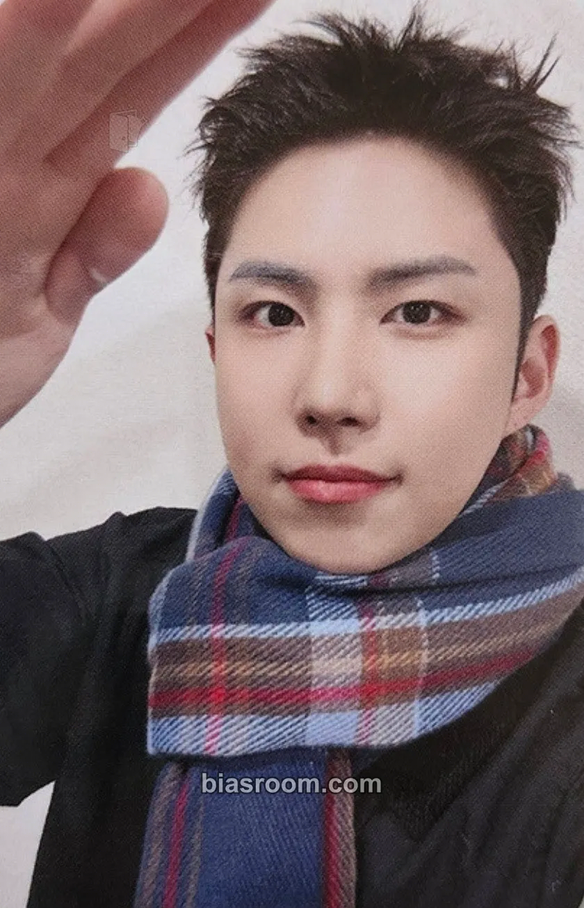 Wow PINATA Photocard - A.C.E - A.C.E K-pop photocard