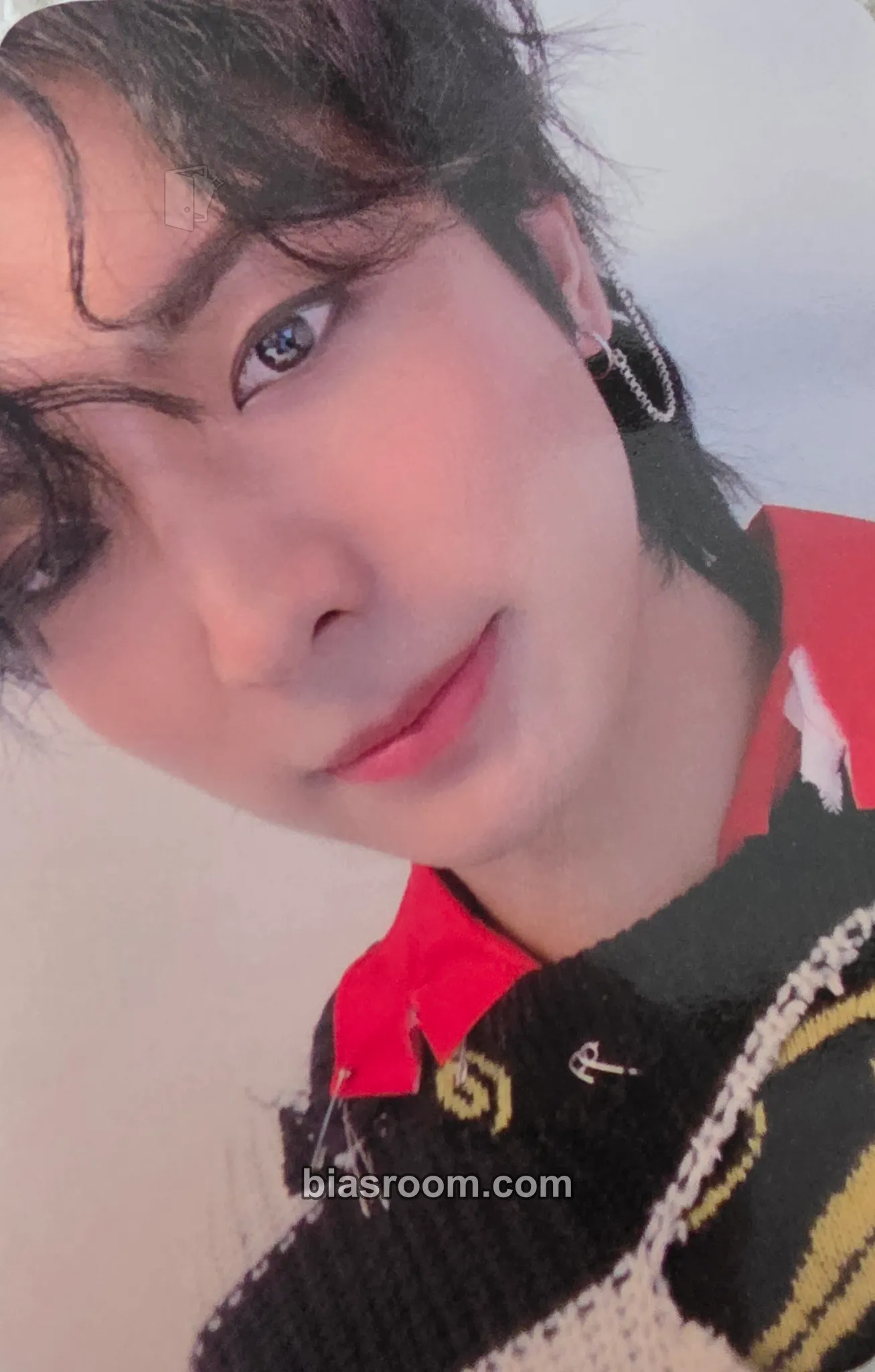 Yuto LOVE or TAKE Photocard - PENTAGON - PENTAGON K-pop photocard