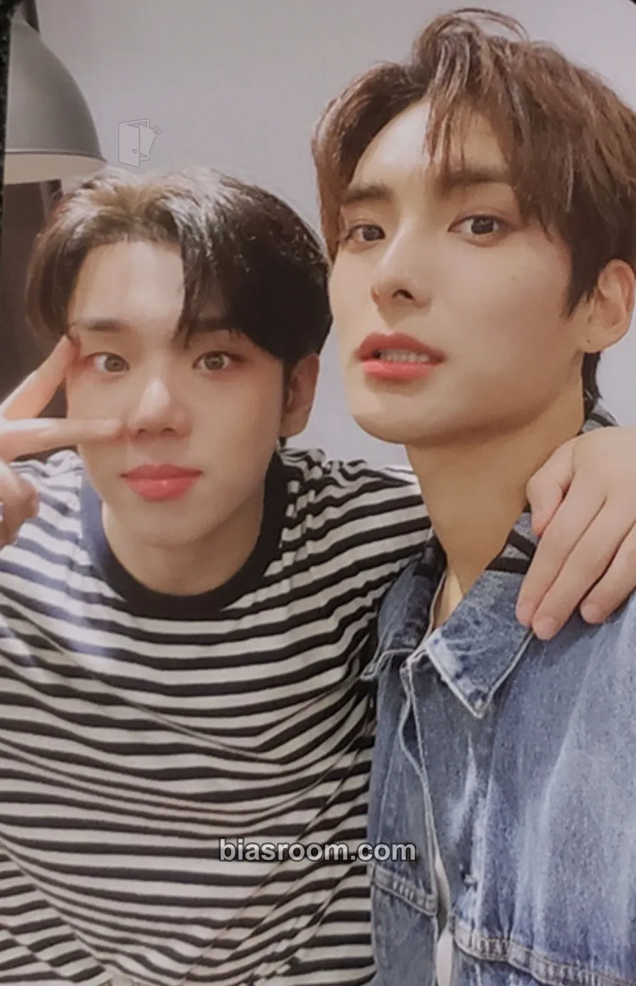 Changer : Dear Eris Photocard - A.C.E - A.C.E K-pop photocard